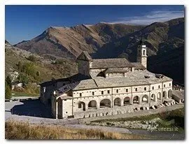 Santuario di San Magno – Passo Crosetta – Bassa di Narbona – Cima q.2250